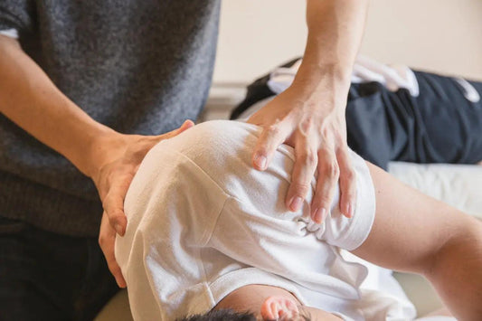 a man getting a shoulder massage